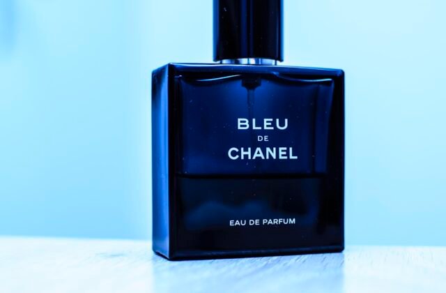 The Complete Wholesale Guide to Luxury Fragrance Pricing
